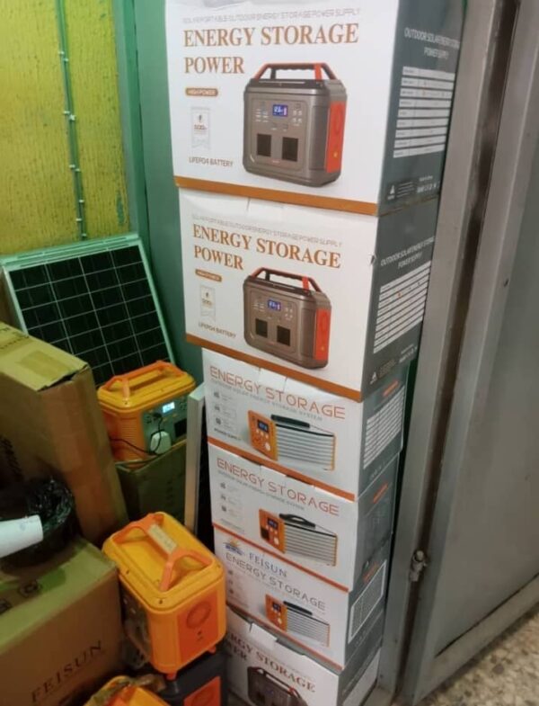 300W Solar Generator [Energy Storage] - Image 4