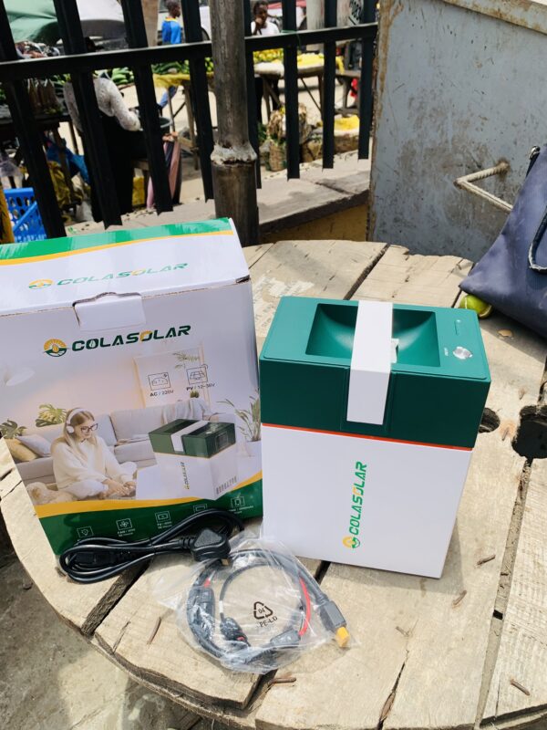 1000W Cola Solar Generator