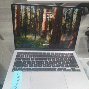 MacBook Air M2 8GB 256GB